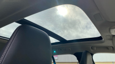 Volvo XC40 2.0 B4P Ultra Dark 5dr Auto Petrol Estate